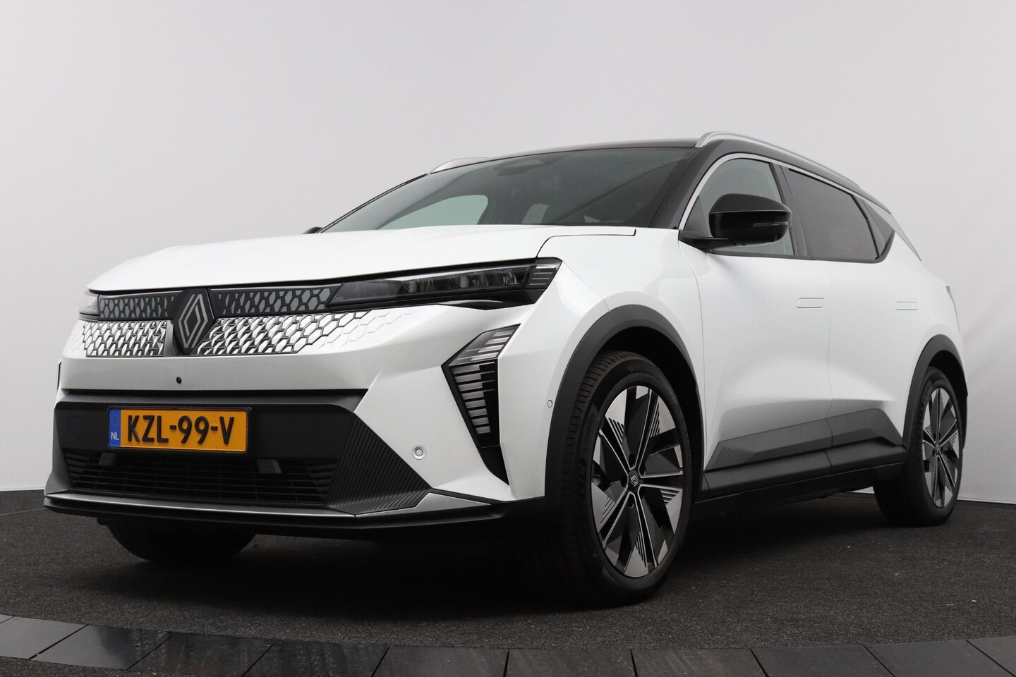 Renault Scenic E-Tech - EV87 long range techno Pack Light & Sound | Pack Advanced Driving Assist| - AutoWereld.nl