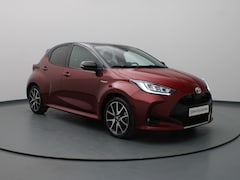 Toyota Yaris - 1.5 Hybrid Executive Head-up display | JBL