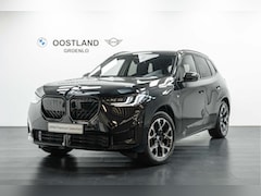 BMW X3 - 30e xDrive M Sport Automaat / Trekhaak / Sportstoelen elektrisch verstelbaar / Keyless Ent