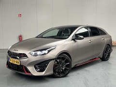 Kia Pro cee'd - ProCeed 1.6 T-GDi GT Snelste uitvoering, GT, 205PK Sportuitlaat, WRAP, originele kleur zwa