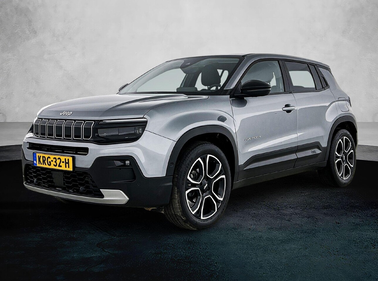 Jeep Avenger - 1.2 100pk Summit | Camera | Apple Carplay / Android Auto | Dodehoekbewaking | Adaptive Cru - AutoWereld.nl