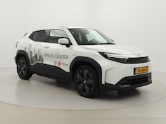 Toyota Urban Cruiser - Executive 61 kWh | Panoramadak | Dodehoek detectie | Warmtepomp | JBL | 360 camera | Apple