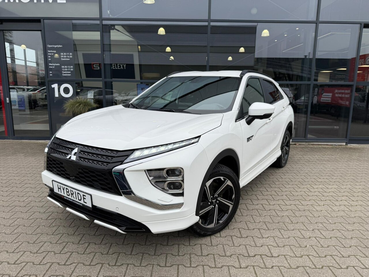 Mitsubishi Eclipse Cross - 2.4 PHEV Executive *Stoelverwarming & ACC* - AutoWereld.nl