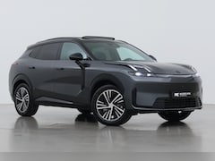Lynk & Co 08 - 1.5 Core | Panoramadak | 360° Camera | Stoelverwarming | BLIS | Keyless | ACC