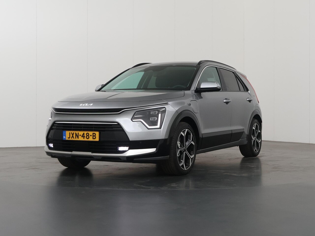 Kia Niro - 1.6 GDi PHEV DynamicPlusLine Edition | SOH 99,6% | Elek. Bestuurdersstoel | Stoel/Stuurver - AutoWereld.nl