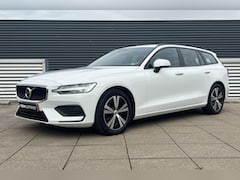 Volvo V60 - 2.0 B3 Momentum Advantage