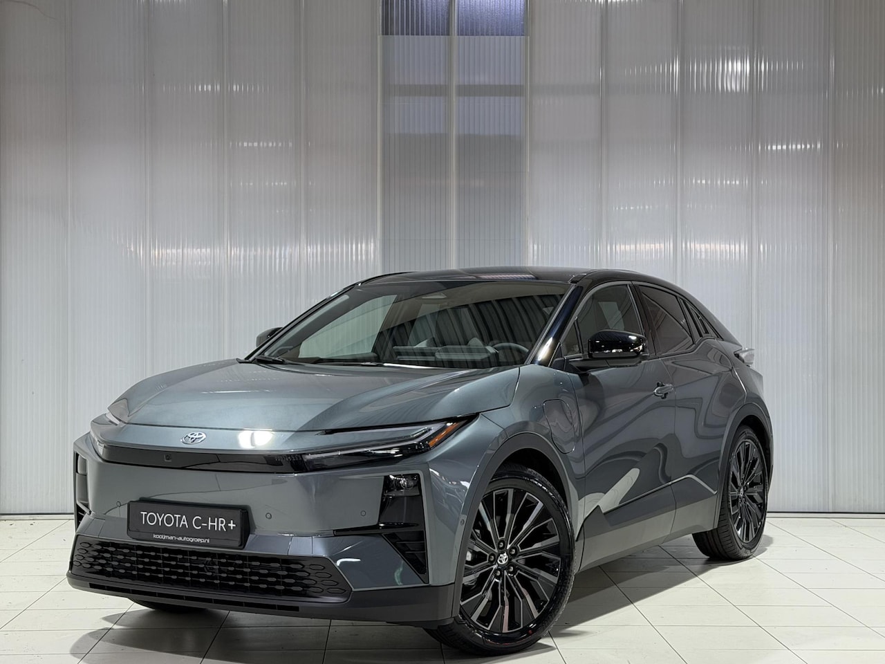Toyota C-HR - 77 kWh AWD Executive NIEUW TE BESTELLEN, 2,99% Financial Lease, €2.500 INRUILPREMIE - AutoWereld.nl