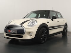 MINI 5-Deurs - 1.5 Cooper Chili Business - Navigatie - Lederen bekleding - Schuifdak - Stoelverwarming