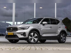 Volvo XC40 - 1.5 T4 Plug-in hybrid Core Bright | Keyless | Camera | Carplay
