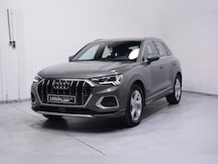 Audi Q3 - 35 TFSI Advanced edition Plus NAP Rijklaar Led koplampen Camera Sportstoelen Leder/alcanta