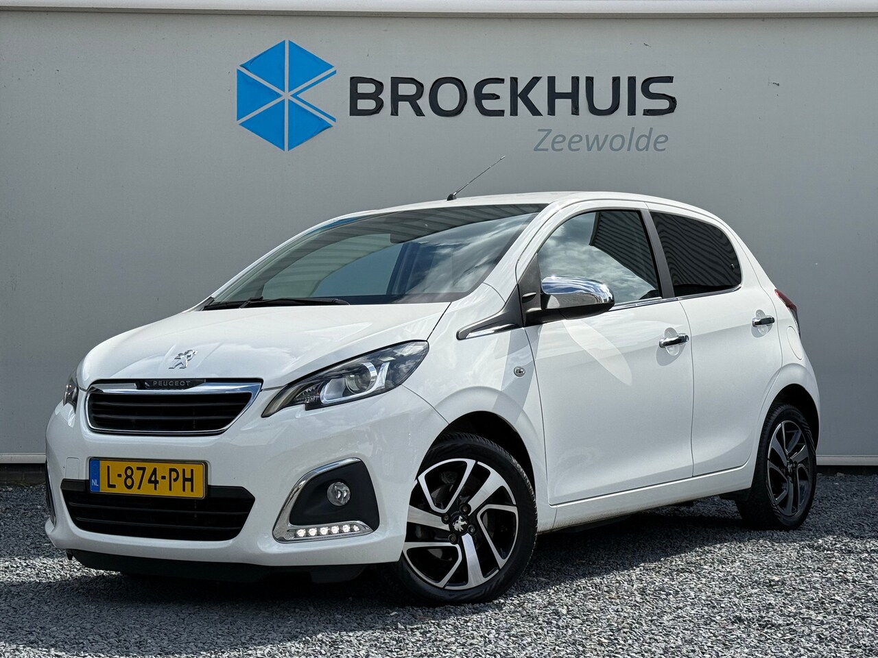 Peugeot 108 - 1.0 e-VTi Allure | climate control| camera achter| cruise control| dab| apple carplay/andr - AutoWereld.nl