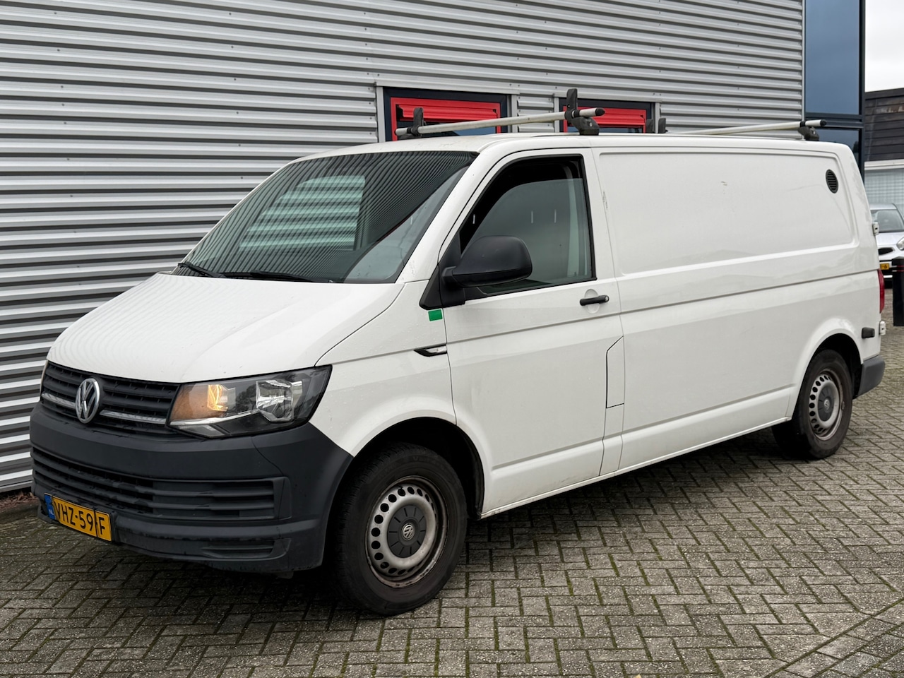 Volkswagen Transporter - 2.0 TDI L2H1 Comfortline 103kw Lang Marge - AutoWereld.nl