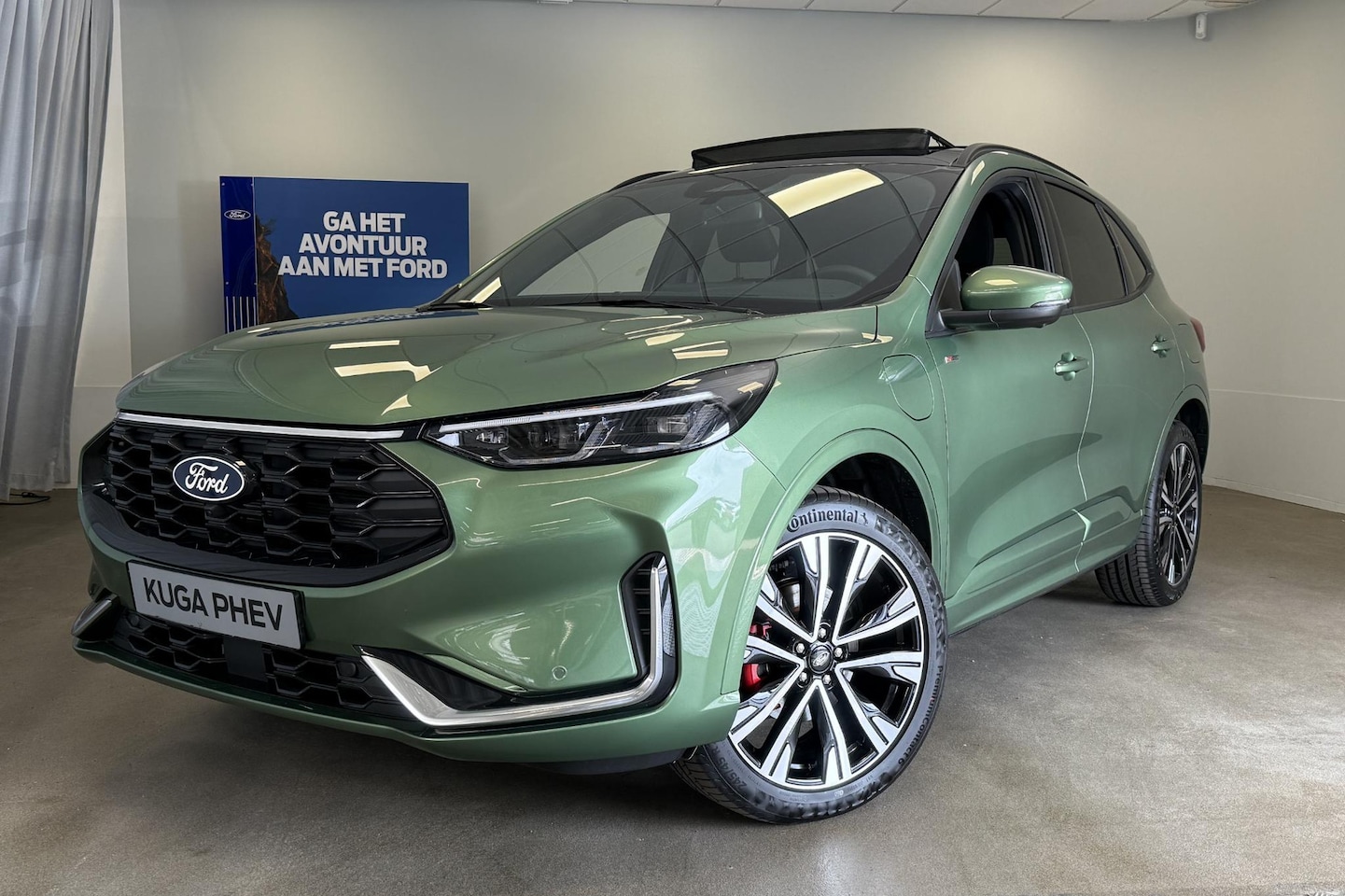 Ford Kuga - 2.5 PHEV ST-Line X | Super voordeel | Pre Registratie voordeel 9905,- - AutoWereld.nl