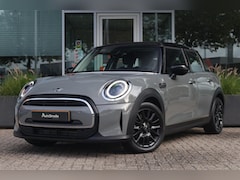 MINI 5-Deurs - (f55) 1.5 Cooper Business Edition 136pk | Virtual | Stoelverwarming | Navi | Climate | Key
