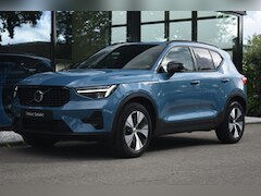Volvo XC40 - T4 211pk [Plug-in] Plus Dark | Camera | Keyless | Getint Glas