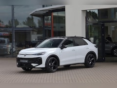Volkswagen T-Roc - 1.5 eTsi R-Line First Edition 150PK / 110kW DSG, Elektrische achterklep met sensorsturing,