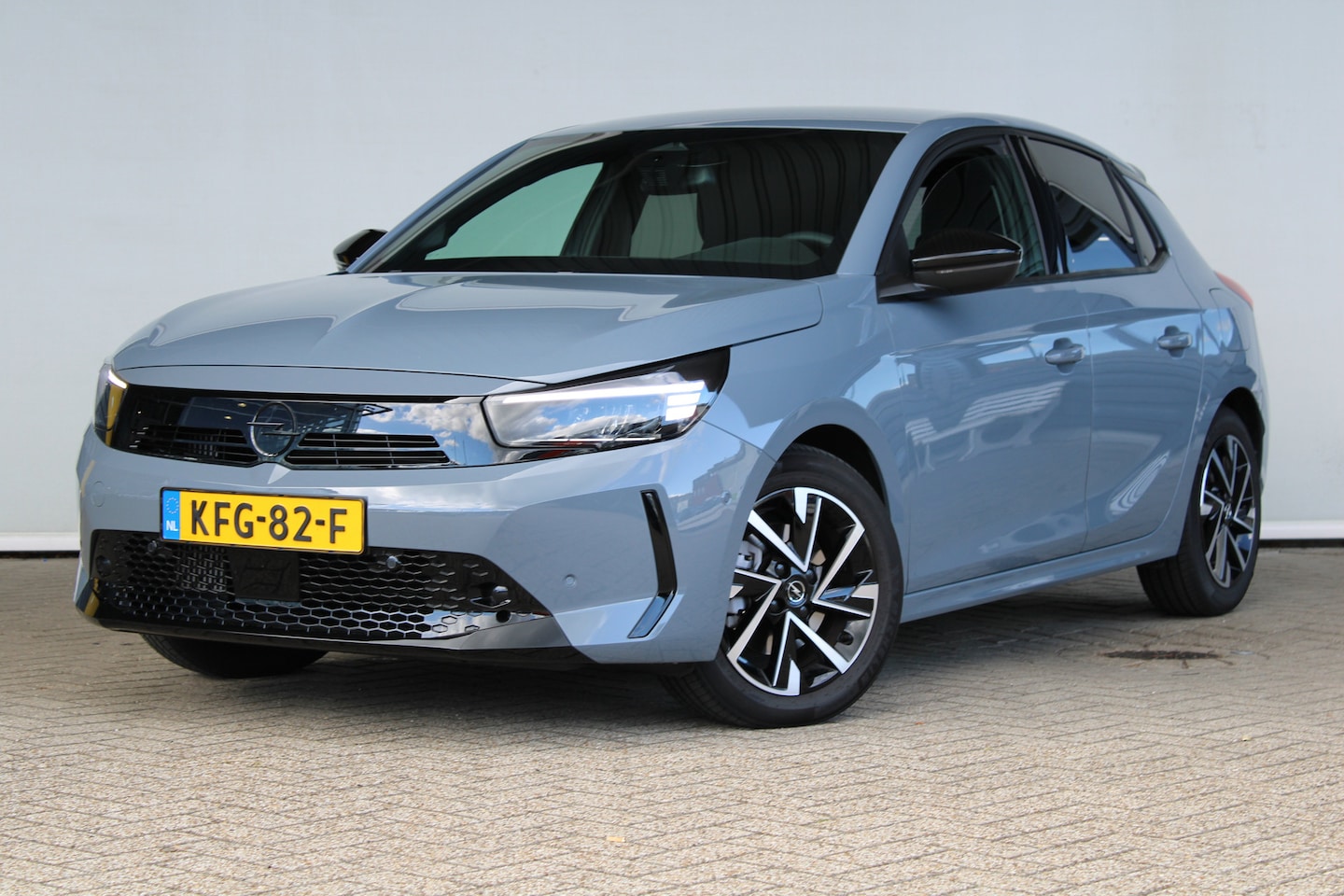 Opel Corsa - GS | 8 Jaar garantie | Navigatie | Camera | Stoel- & stuurverwarming | Cruise control | - AutoWereld.nl