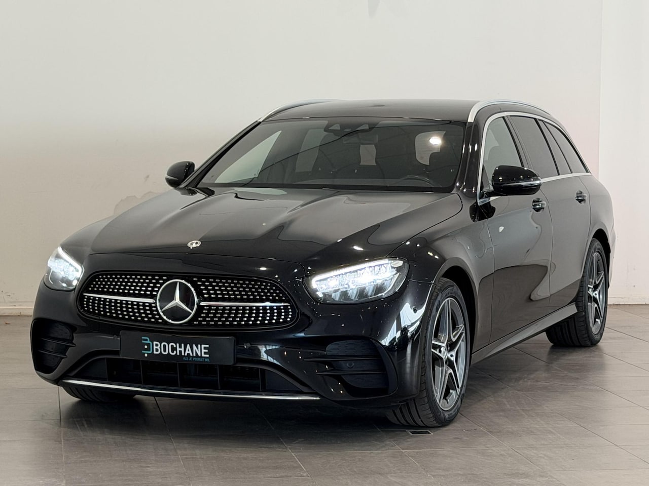 Mercedes-Benz E-klasse Estate - 300 e Business Solution Luxury | 88% SOH | Elektrische trekhaak | Stoelverwarming | Adapti - AutoWereld.nl