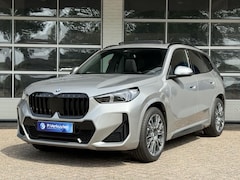 BMW X1 - sDrive18i M SPORT | PANORAMA | PREMIUM PACK | ADAPT. CRUISE | KEYLESS ENTRY | STOELVERWARM