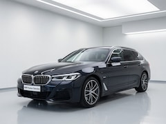 BMW 5-serie Touring - 530e xDrive M-Sport | Drive Assist Prof. | Trekhaak | Laserlight | 4-zone airconditioning