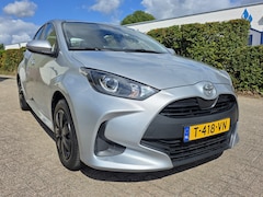 Toyota Yaris - 1.5 VVT-i Active, Camera Carplay Zondag OPEN