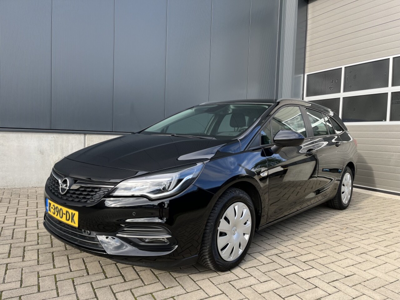 Opel Astra Sports Tourer - 1.2 Turbo Business Edition PDC/Nav. - AutoWereld.nl