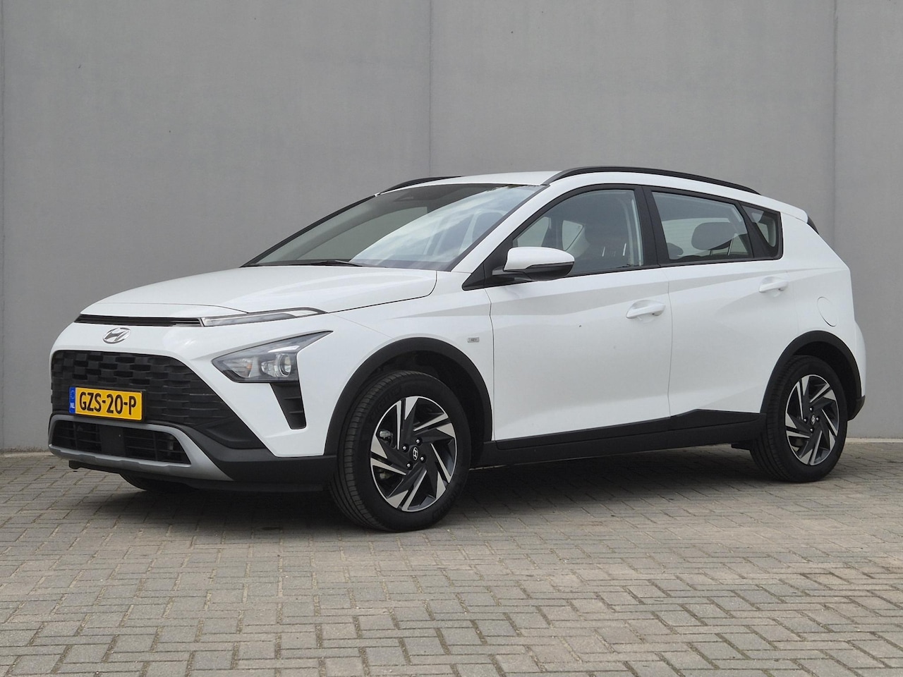 Hyundai Bayon - 1.0 T-GDI Comfort / Trekhaak vast / Navigatie via Apple Carplay of Android Auto / Airco / - AutoWereld.nl