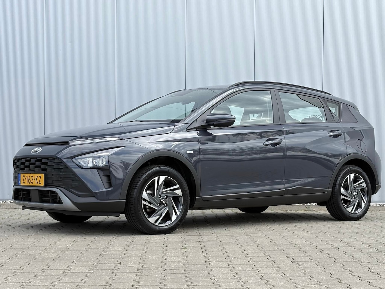 Hyundai Bayon - 1.0 T-GDI Comfort / Navigatie middels Apple Carplay & Android Auto / Airco / Cruise Contro - AutoWereld.nl