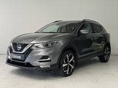 Nissan Qashqai - 1.3 DIG-T Tekna + | Navigatie | Panoramadak | Trekhaak | 360 Camera |