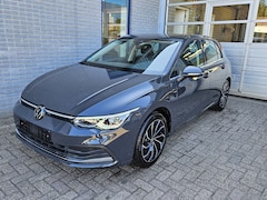 Volkswagen Golf - 1.5 eHybrid Style Inclusief Afleveringskosten