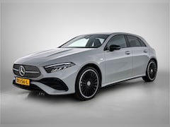 Mercedes-Benz A-klasse - 250 e AMG Plug-In Hybride AMG Line | Night Pakket | 19 Inch AMG Velgen | Parkeerpakket met