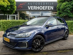 Volkswagen Golf - 1.4 TSI PHEV GTE | PANORAMA | KEYLESS | APPLE CARPLAY | PARKEERCAMERA | STOELVERWARMING |