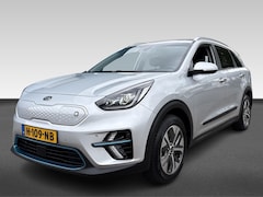 Kia e-Niro - ExecutiveLine 64 kWh | Achterbank verwarmd | Achteruitrijcamera | Apple Carplay/Android Au