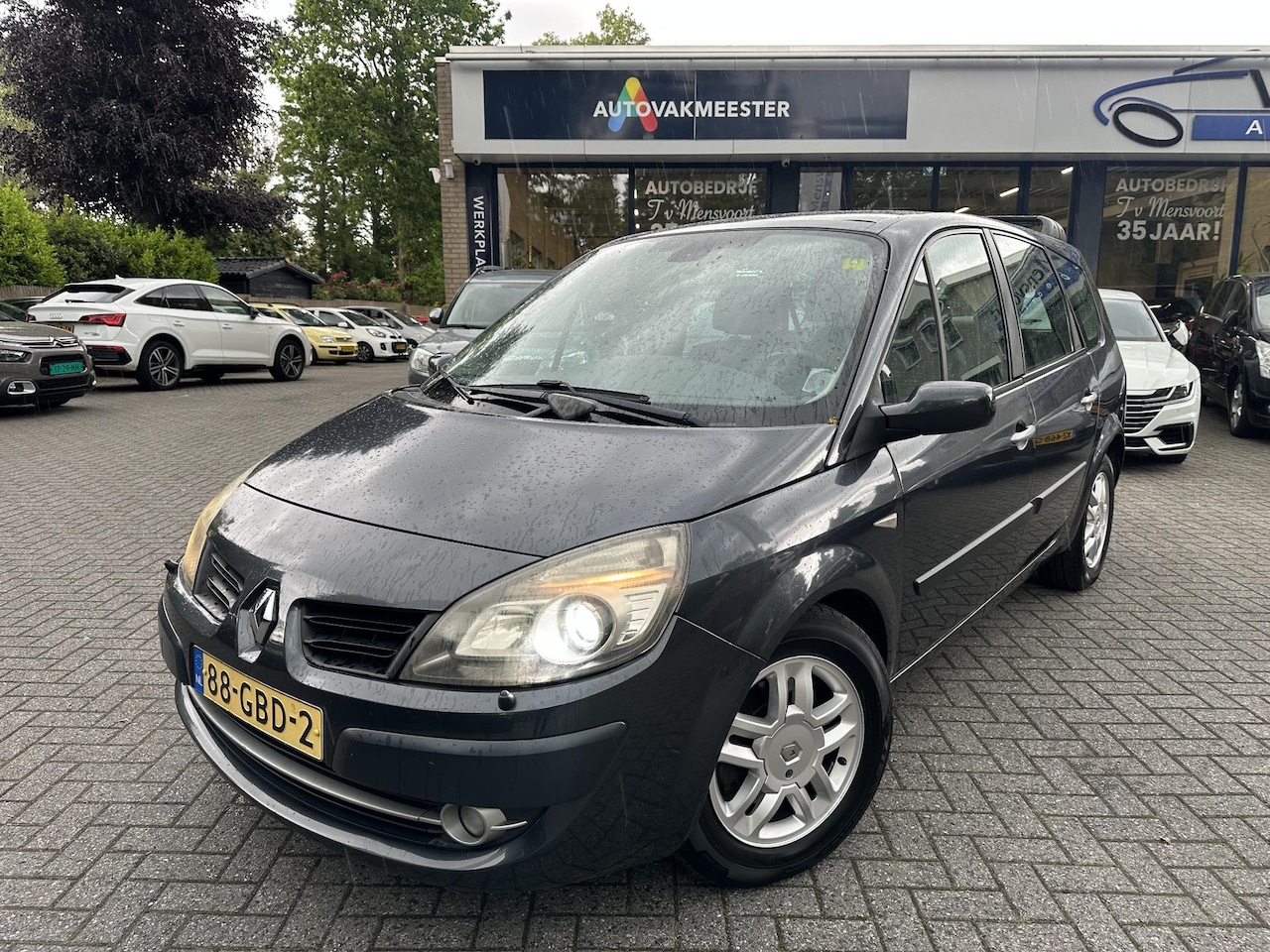 Renault Grand Scénic - 2.0 16V LPG-G3 Tech Line NweAPK!|TechnischTOP!Panorama|Xenon|Trekhaak - AutoWereld.nl