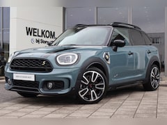 MINI Countryman - Cooper SE ALL4 JCW Automaat / Panoramadak / Comfortstoelen / Achteruitrijcamera / Comfort