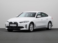 BMW i4 - eDrive40 84 kWh | Camera | Hifi | Apple Carplay |
