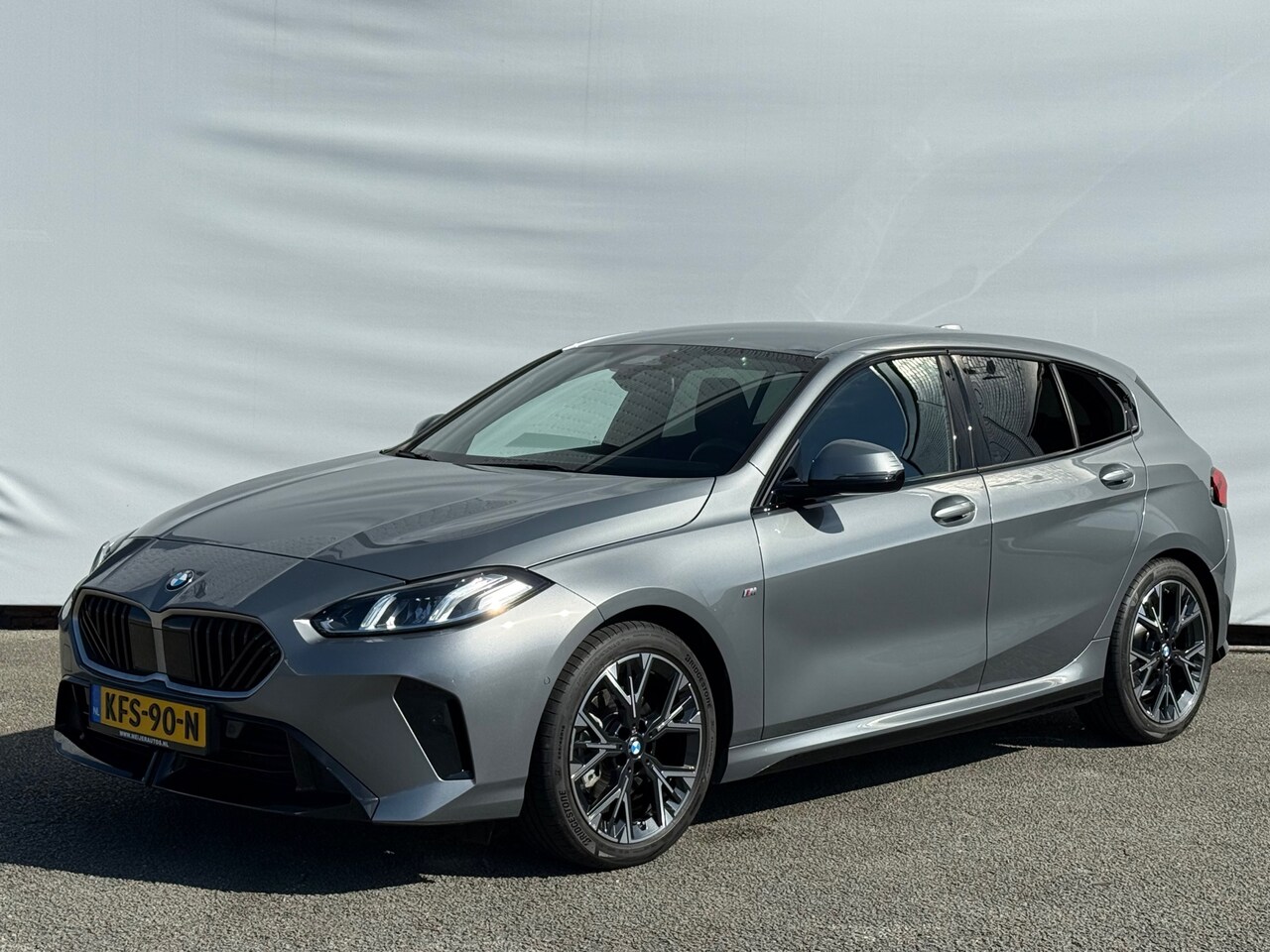BMW 1-serie - 120 M Sport Design Edition Stoelverwarming | LED | Navigatie | Camera | Clima | Cruise | 1 - AutoWereld.nl