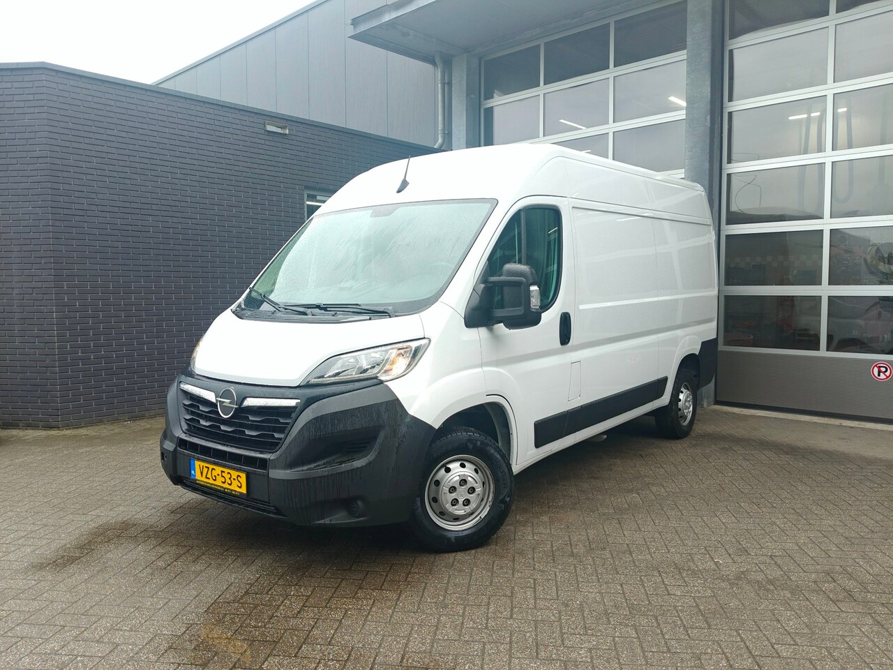 Opel Movano - 2.2D 120 L2H2 3.0t | Carplay | Cruise Control | Climate Control | Parkeersensoren Achter | - AutoWereld.nl