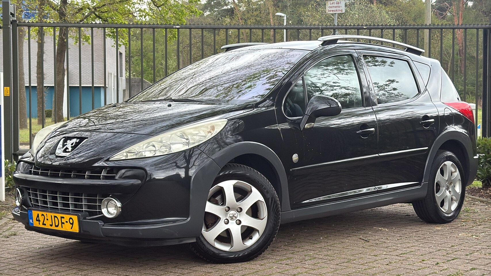 Peugeot 207 SW Outdoor - 1.6 VTi XS 1.6 VTi XS - AutoWereld.nl
