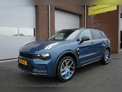 Lynk & Co 01 - 1.5 261PK 20X OP VOORRAAD ORIGINEEL NEDERLANDS DEALER ONDERHOUDEN 360CAMERA 6, 6KWH LADER