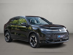 Volkswagen T-Roc - 1.5 eTSi 150pk DSG R-Line - Adaptive cruise - Apple CarPlay - Achteruitrijcamera - Keyless