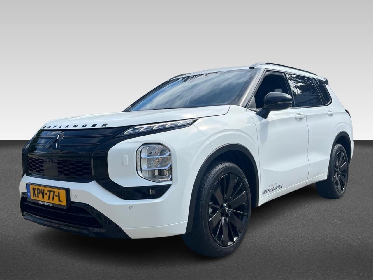 Mitsubishi Outlander - 2.4 PHEV Instyle Black Badge + edition - AutoWereld.nl
