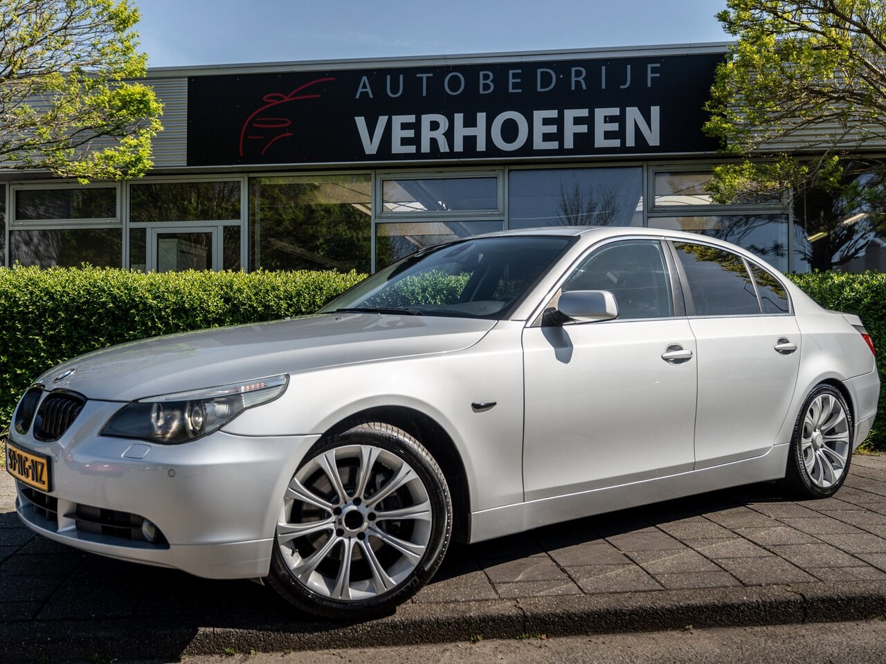 BMW 5-serie - 530i Executive - AUTOMAAT - XENON - MULTISTUUR - CRUISE CONTROL - AIRCO - ELEKTR RAMEN / S - AutoWereld.nl