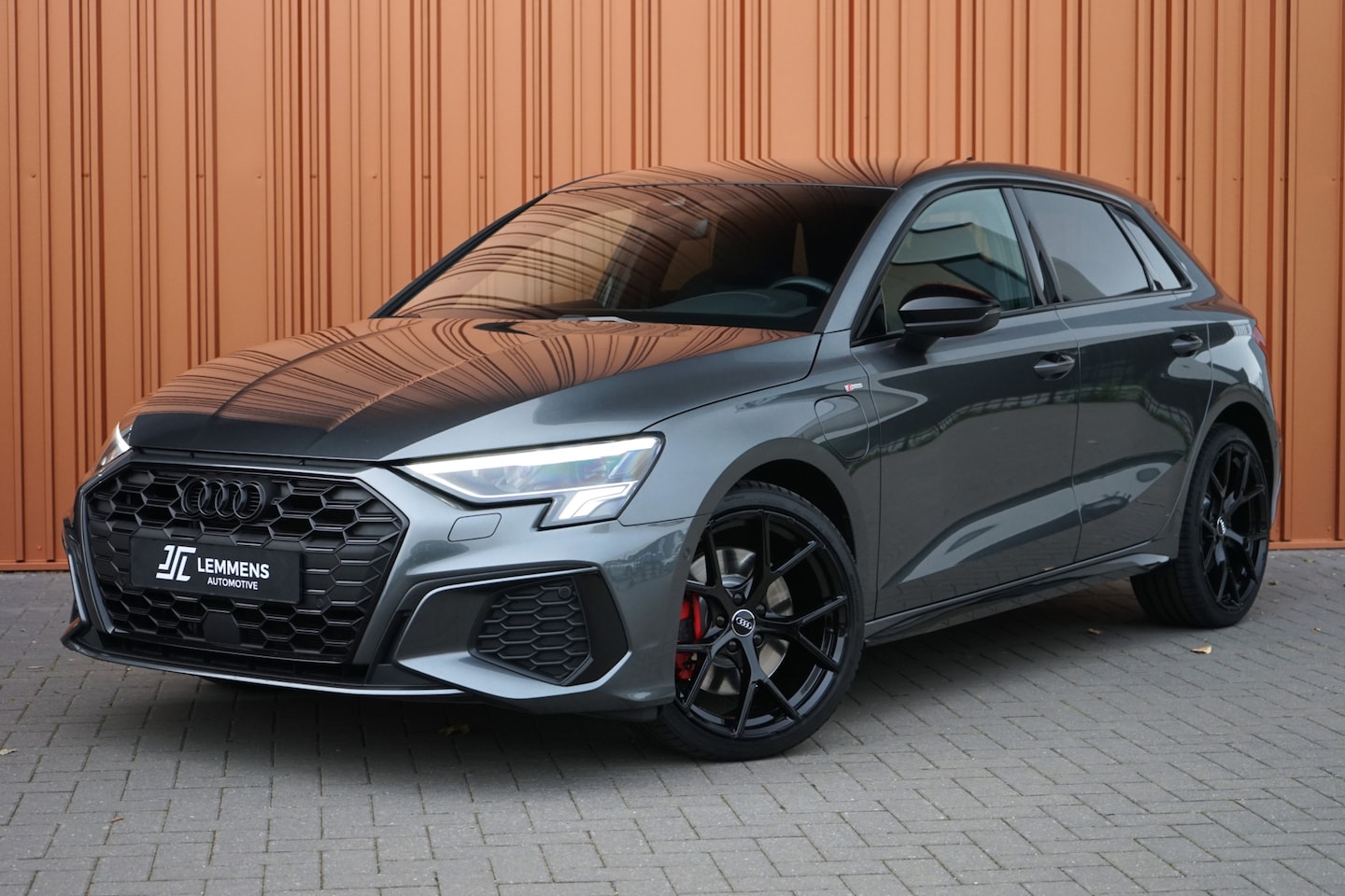 Audi A3 Sportback - 45 TFSI e S-line 245PK RS-stoel Matrix B&O Massage ACC Sfeerv. - AutoWereld.nl