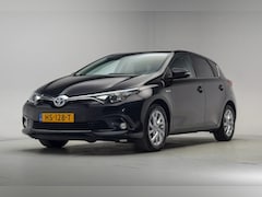Toyota Auris - 1.8 Hybrid Now [Panoramadak Navi Camera]