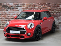 MINI Cooper - Hatchback Chili Serious Business 3 deurs / Navigatiesysteem / Leder / John Cooper Works Ex