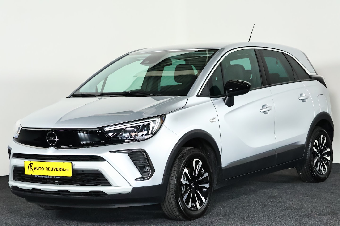 Opel Crossland - 1.2 Turbo Elegance / LED / Navi / CarPlay / Camera - AutoWereld.nl