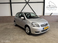 Toyota Yaris - 1.3 VVT-i Sol Automaat