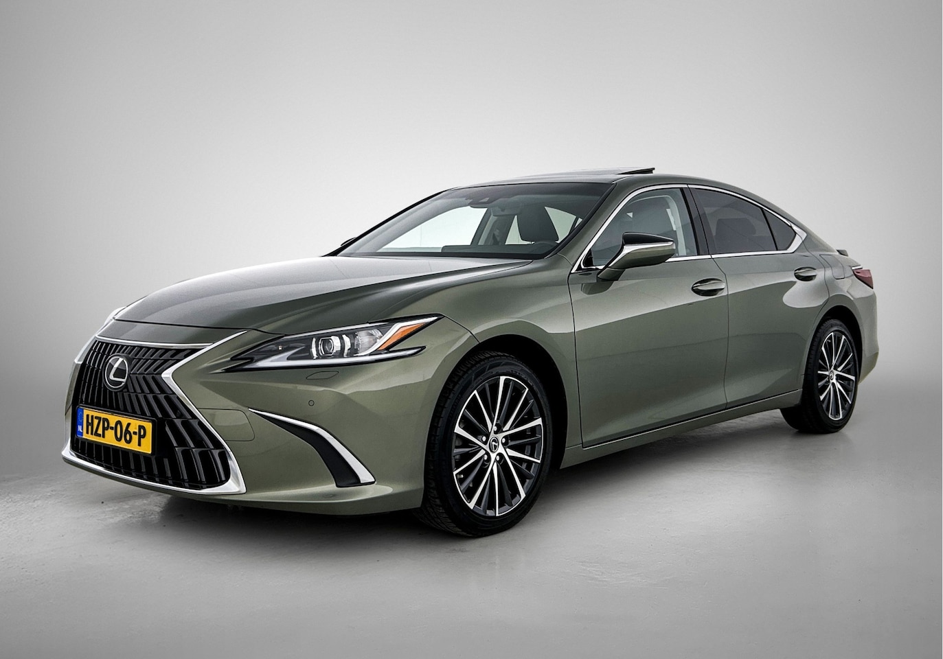 Lexus ES - 300h 35th Edition | BTW Voertuig | Dealeronderhouden | - AutoWereld.nl