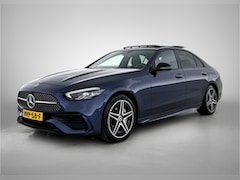 Mercedes-Benz C-klasse - 300 e AMG Nightpakket | Panoramadak | Trekhaak | Alarm | Sfeerverlichting | Memory | CarPl